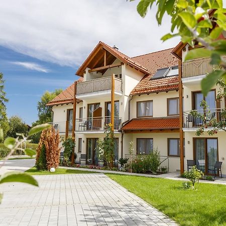 Gasthaus Und Landhotel Wiedmann Eresing Exterior photo